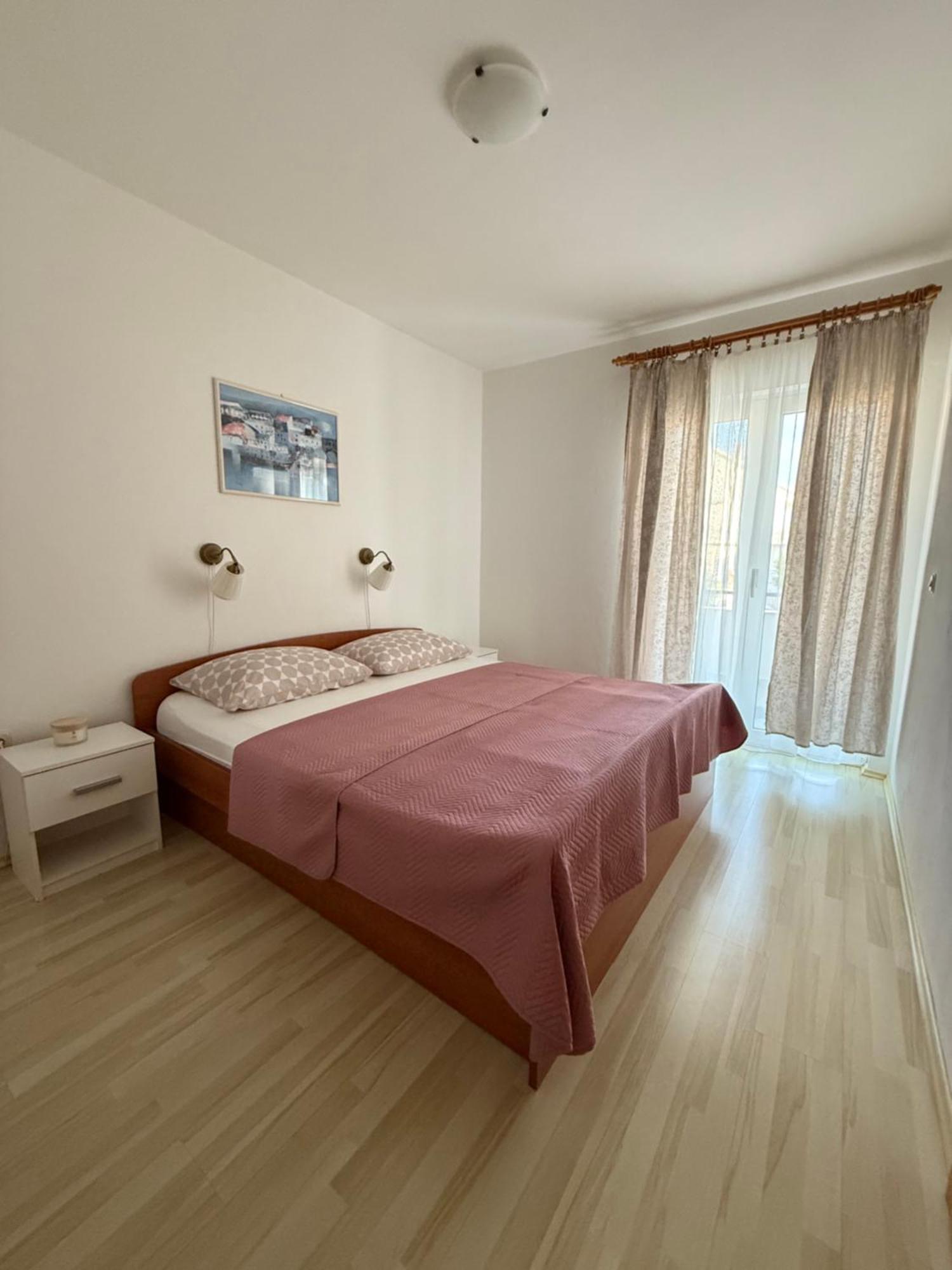 Apartmani Nada Primošten Екстериор снимка